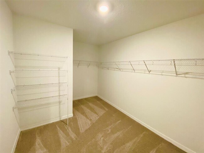 Building Photo - 2190 Derwent Dr