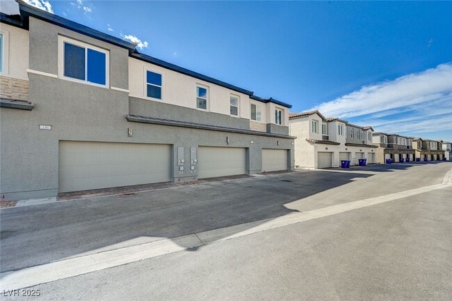 Building Photo - 230 Freeport Vw Pl