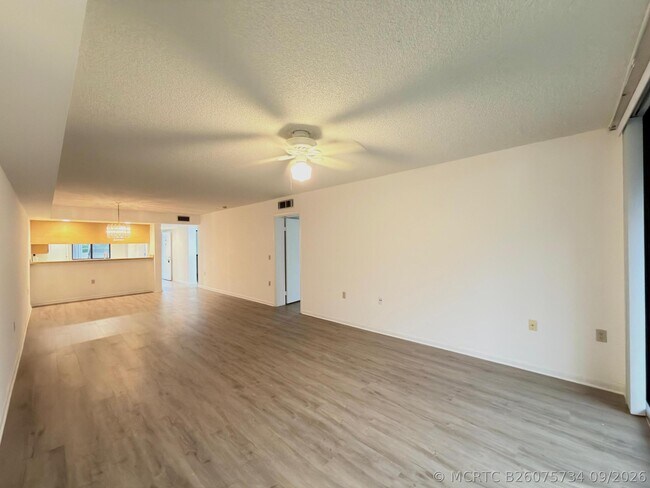 Building Photo - 2581 Village Blvd