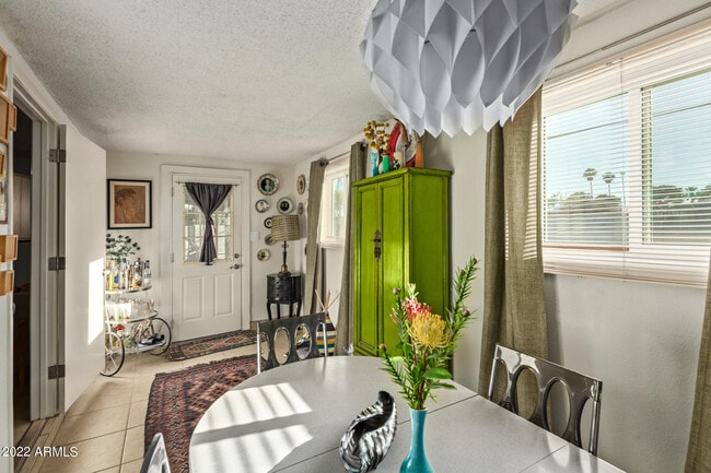 Building Photo - 12728 N 40th Pl