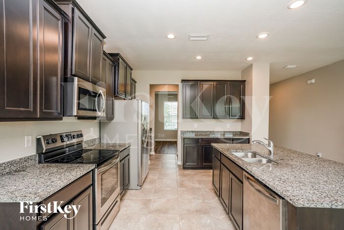 Building Photo - 6706 Devesta Lp