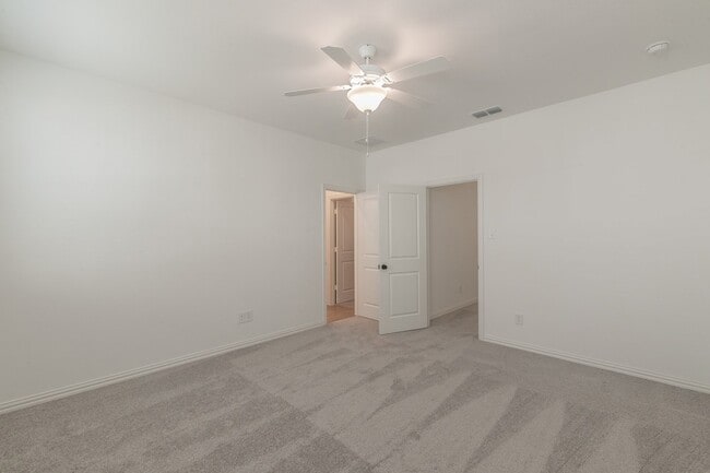 Building Photo - 1145 Concan Dr