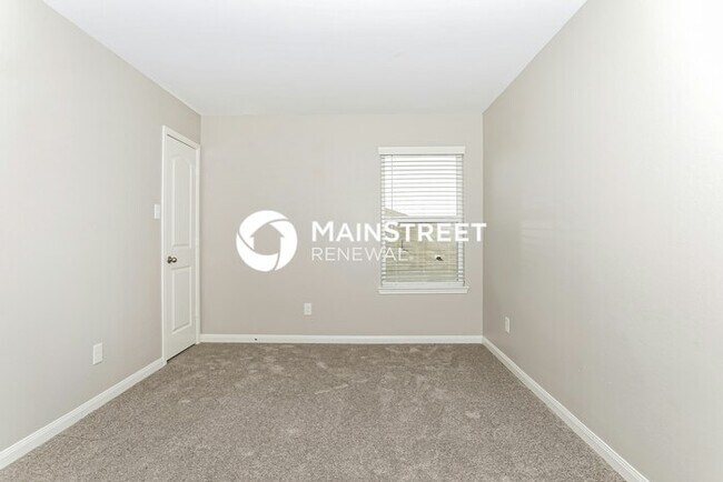 Building Photo - 5 Bedroom Pet-Friendly Home in Magnolia, TX with Main Street Renewal