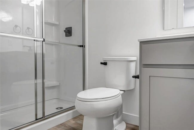 Building Photo - 16507 Honey Locust Dr