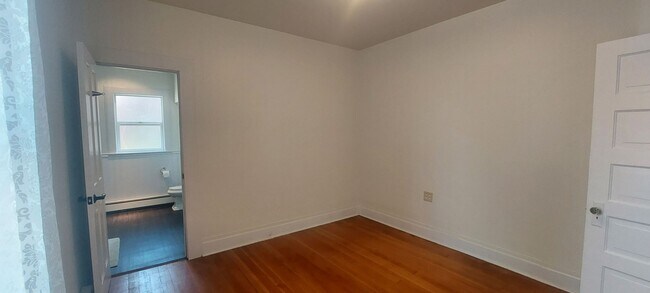 Building Photo - 1614 Eldridge Ave