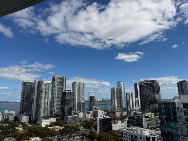 Building Photo - 3301 NE 1st Ave