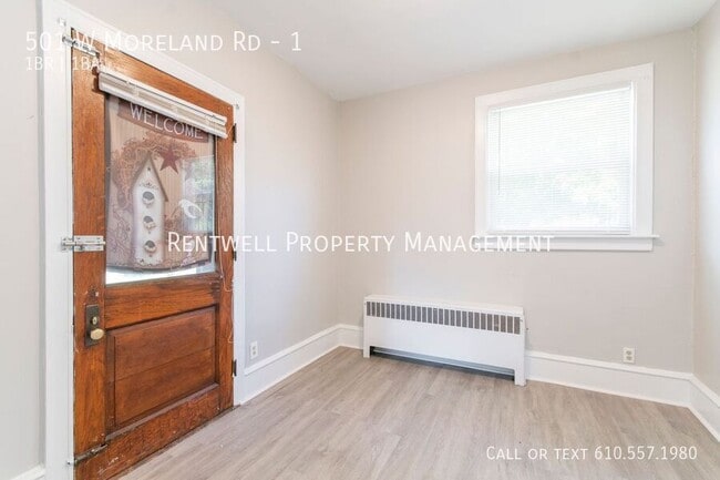 Building Photo - 501 W Moreland Rd