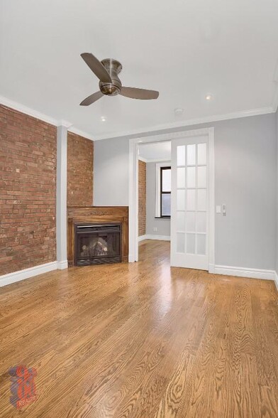 Building Photo - 221 E 23rd St