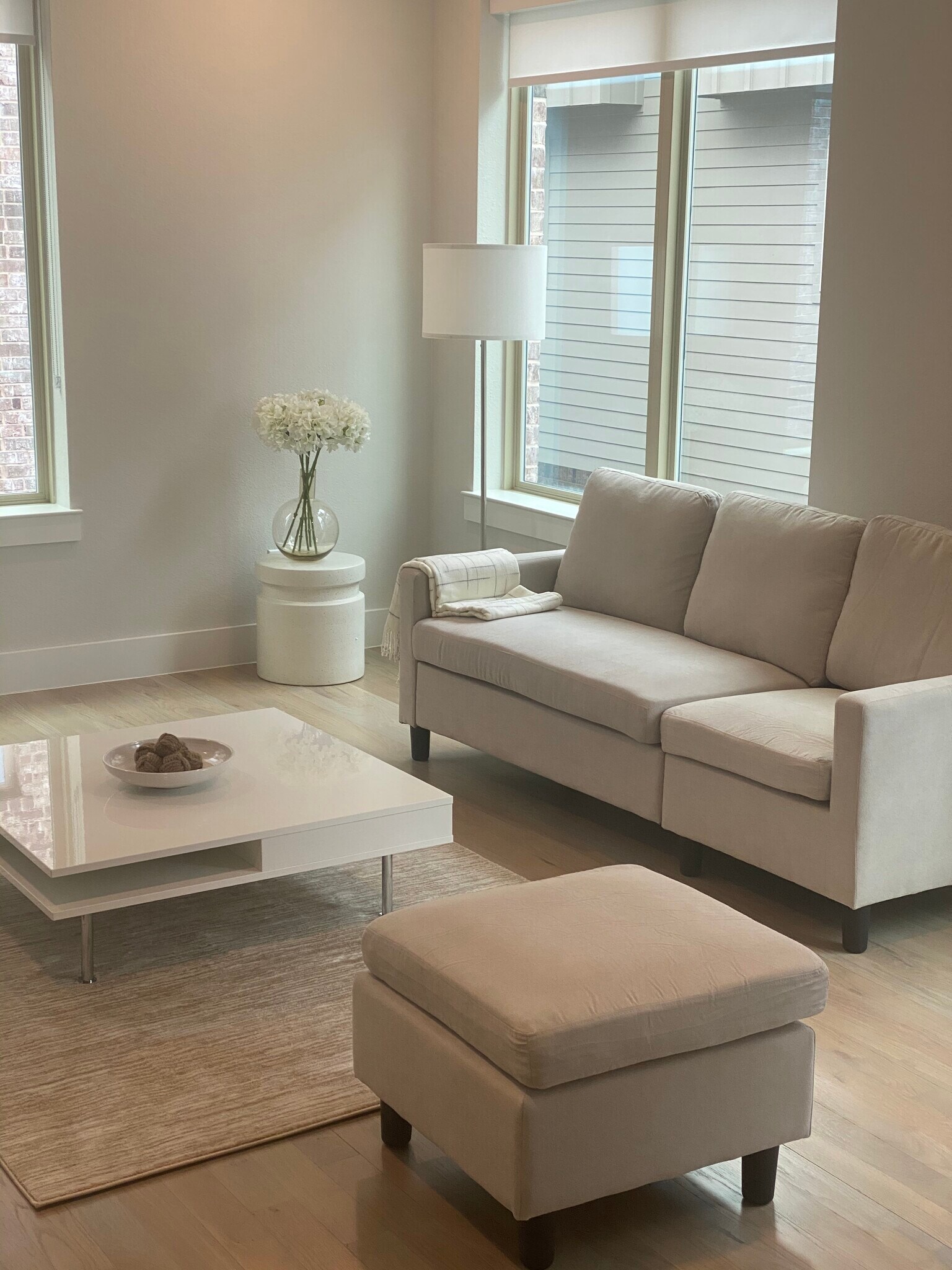 Living Room - 1802 Deacon Hl Ct