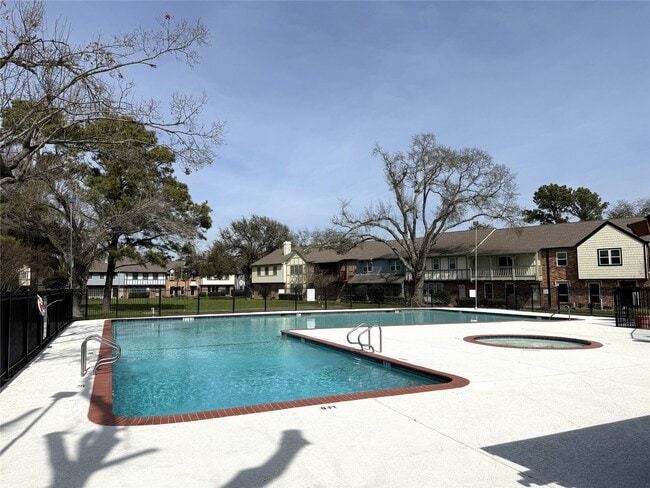 Building Photo - 10428 Hammerly Blvd