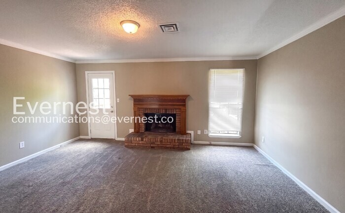 Building Photo - 387 Jamestown Manor Dr