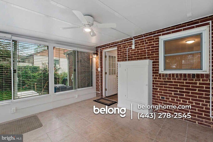 Building Photo - 12108 Foley St