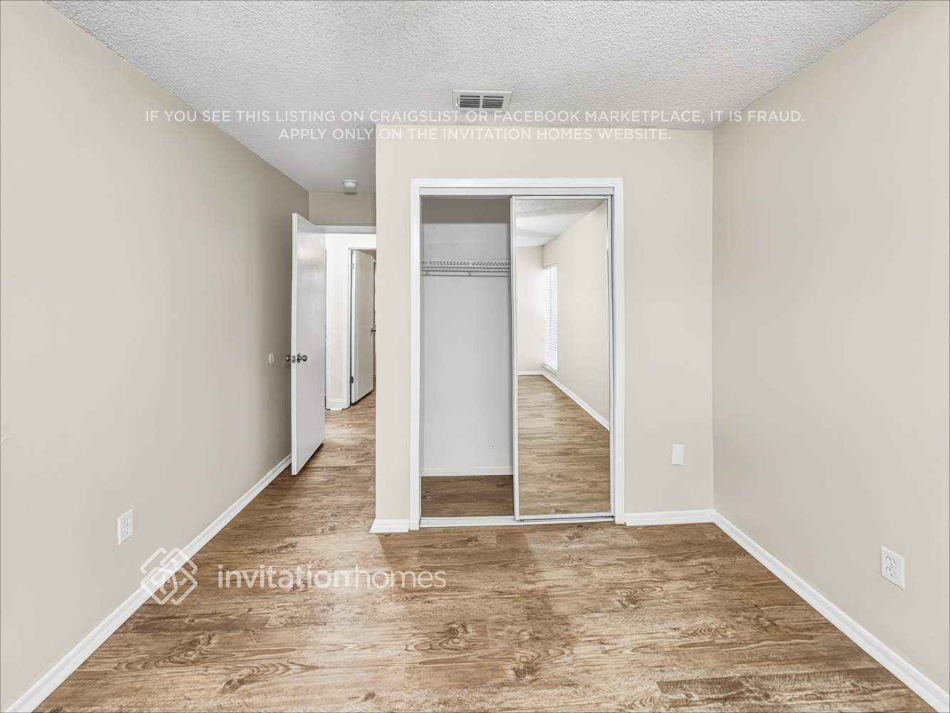 Building Photo - 1172 La Mesa Ave