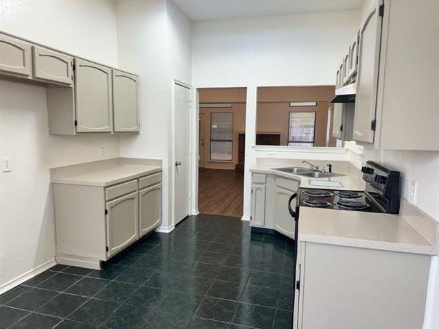 Building Photo - 249 Stallion Dr
