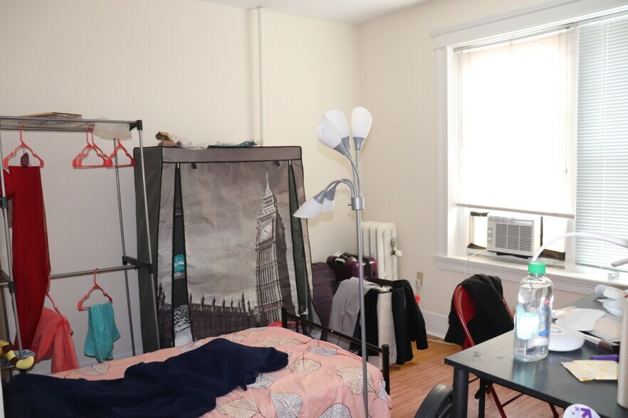 Building Photo - 85 Trowbridge St