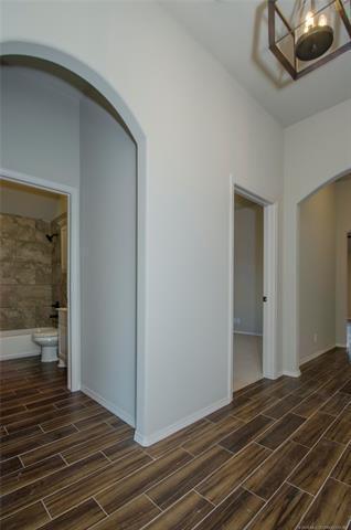 Building Photo - 4 bedroom home in Brighton Village
