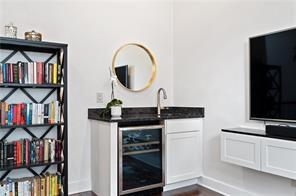 Building Photo - 4059 St Johns Way