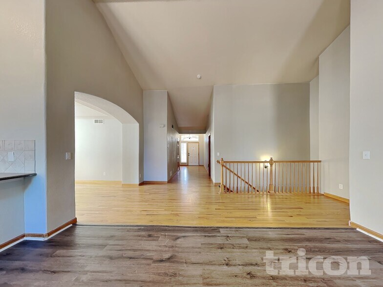 Building Photo - 4981 Mt Cameron Dr