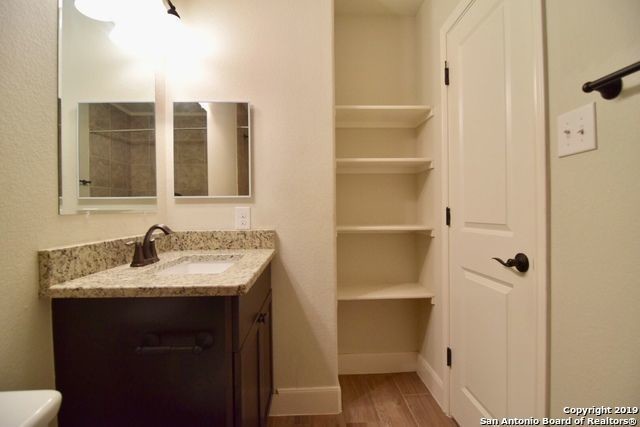 Building Photo - 6419 MELANZANE AVE