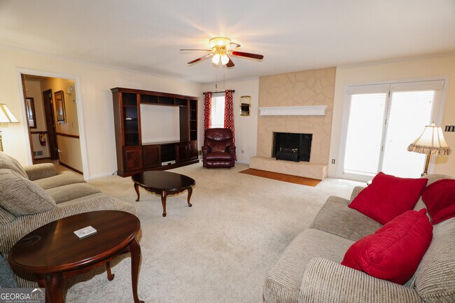 Building Photo - 1084 Macedonia Rd