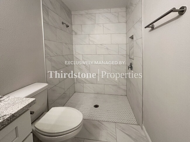 Building Photo - 2159 Melson Ave