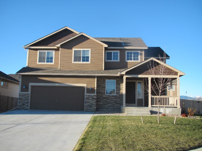 Primary Photo - 427 Bow Creek Ln