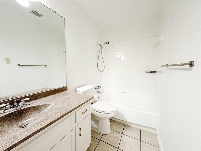 Building Photo - 11910 Stout Oak Trail