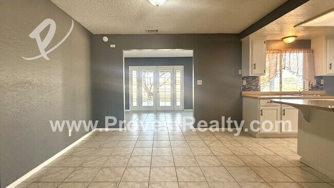 Building Photo - 10544 3rd Ave