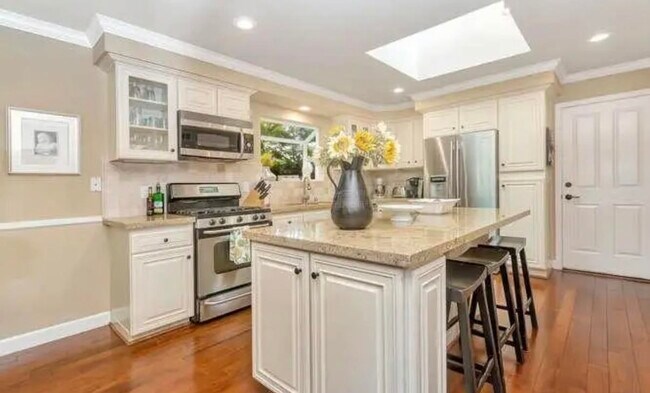 Building Photo - 669 Rock Island Cir