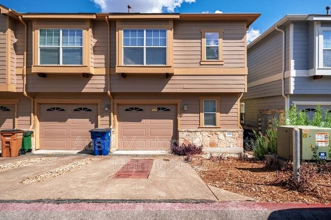 Primary Photo - 2917 Saville Loop