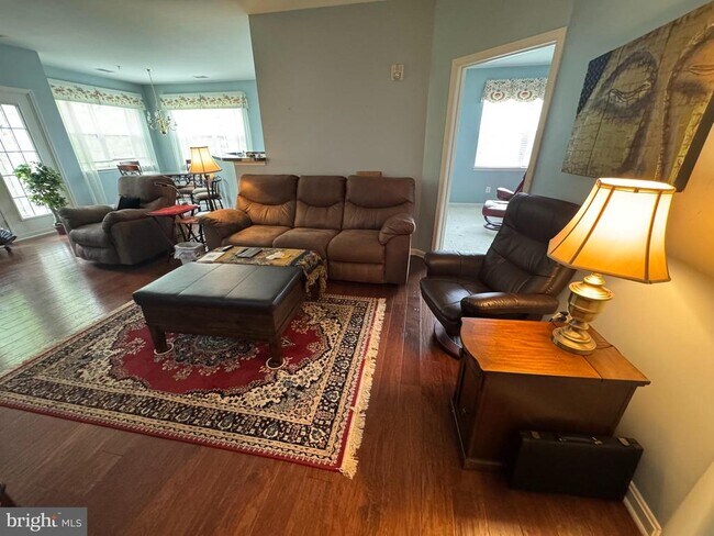 Building Photo - 2604 Chapel Lake Dr