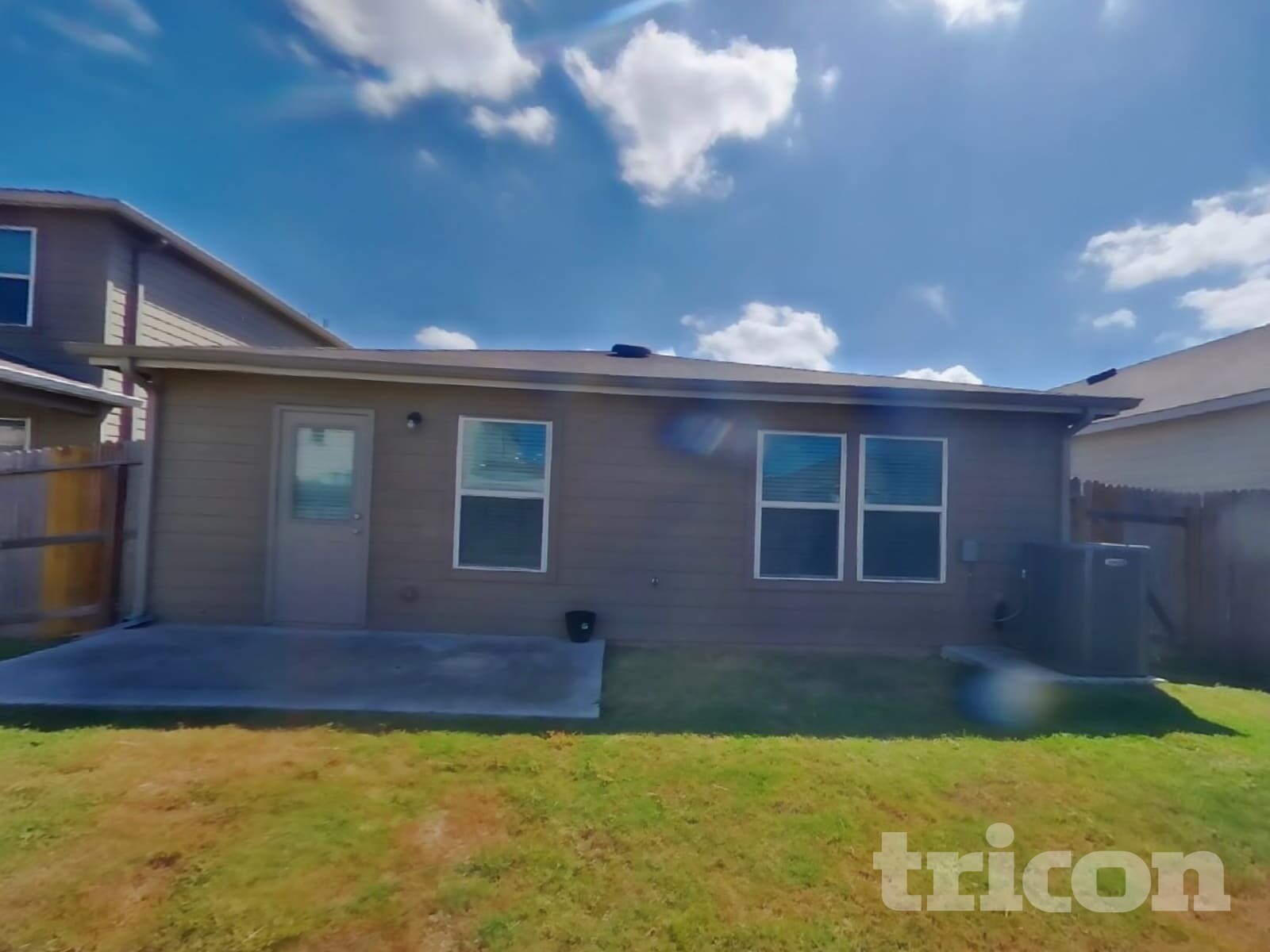 Building Photo - 310 Mistflower