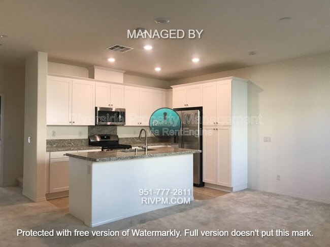 Building Photo - 14552 Sienna Pl