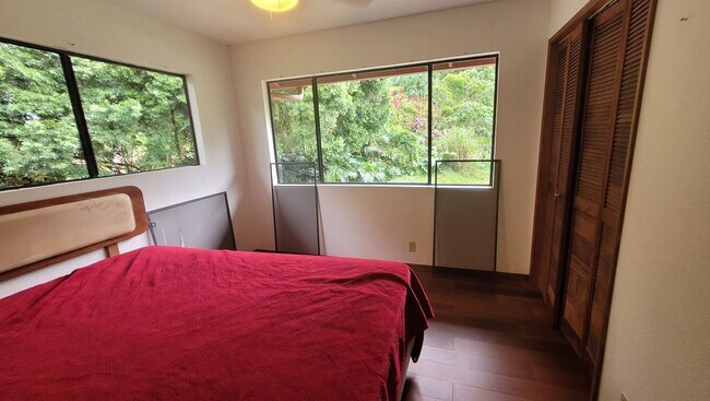 Building Photo - 15-1876 19th Ave