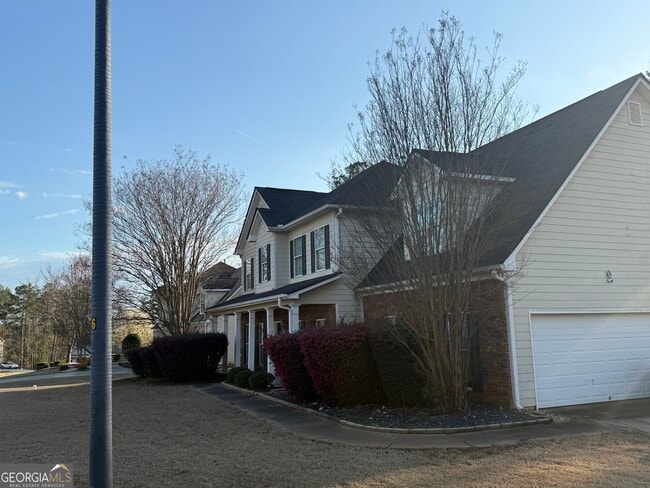 Building Photo - 2104 Ginger Estates Dr NE