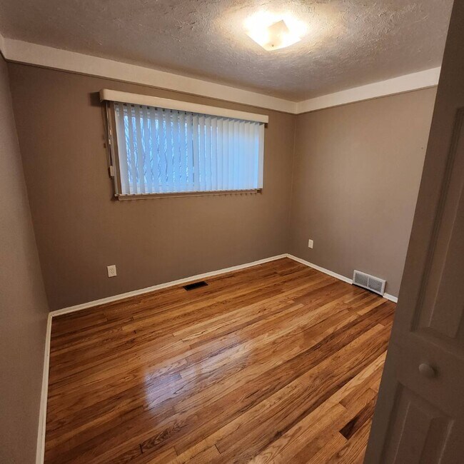 Bedroom #3 - 32442 Joy Rd