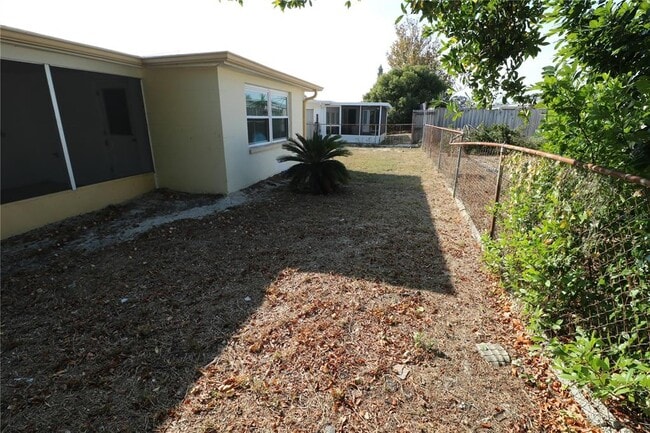 Building Photo - 7825 Birchwood Dr