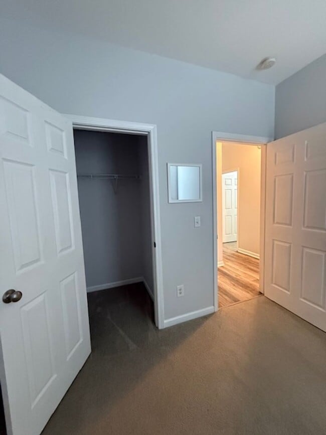 Building Photo - Updated 3-bedroom, 2-bathroom in The Arbors at Westgate