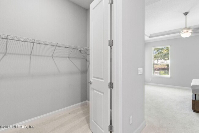 Building Photo - 84 Waterline Dr