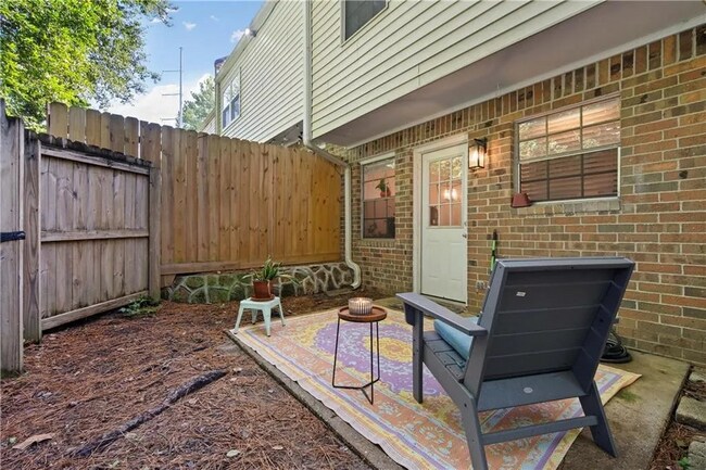 Building Photo - 128 Du Rhu Dr