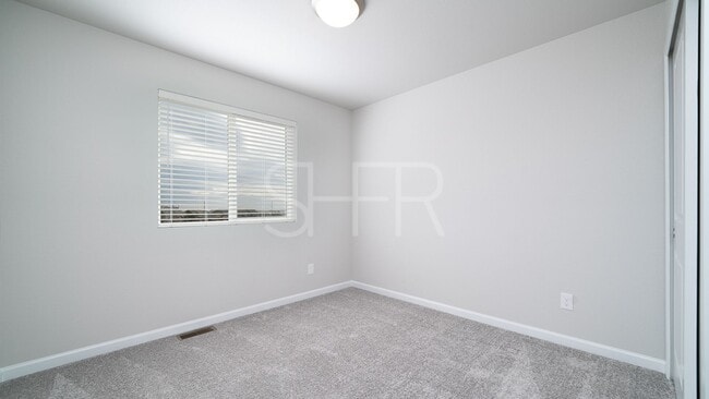 Building Photo - 3 Bedroom Townhouse in Wolf Ranch