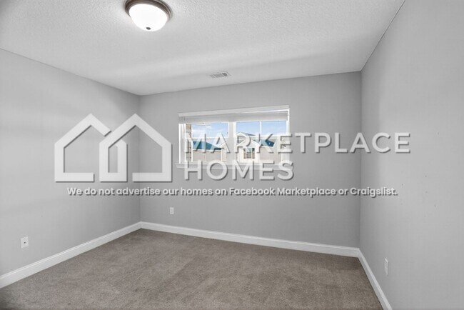 Building Photo - 635 Fairview Cir