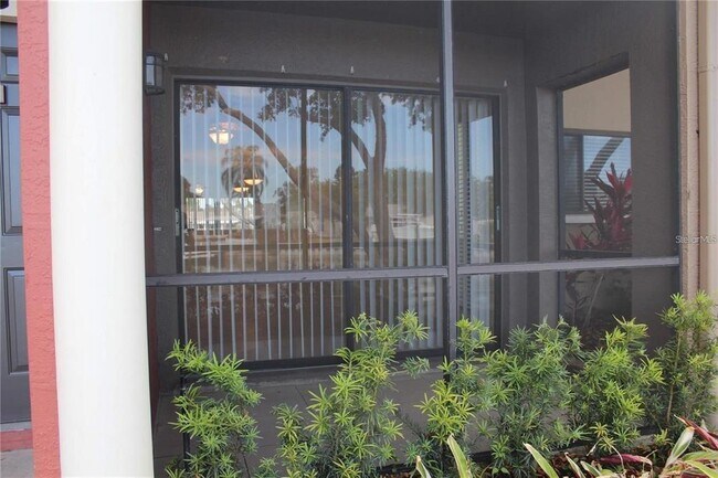 Building Photo - 5696 Baywater Dr