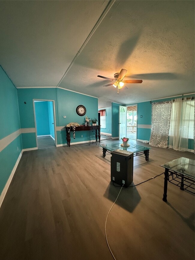 Building Photo - 4440 Grand Oaks Dr