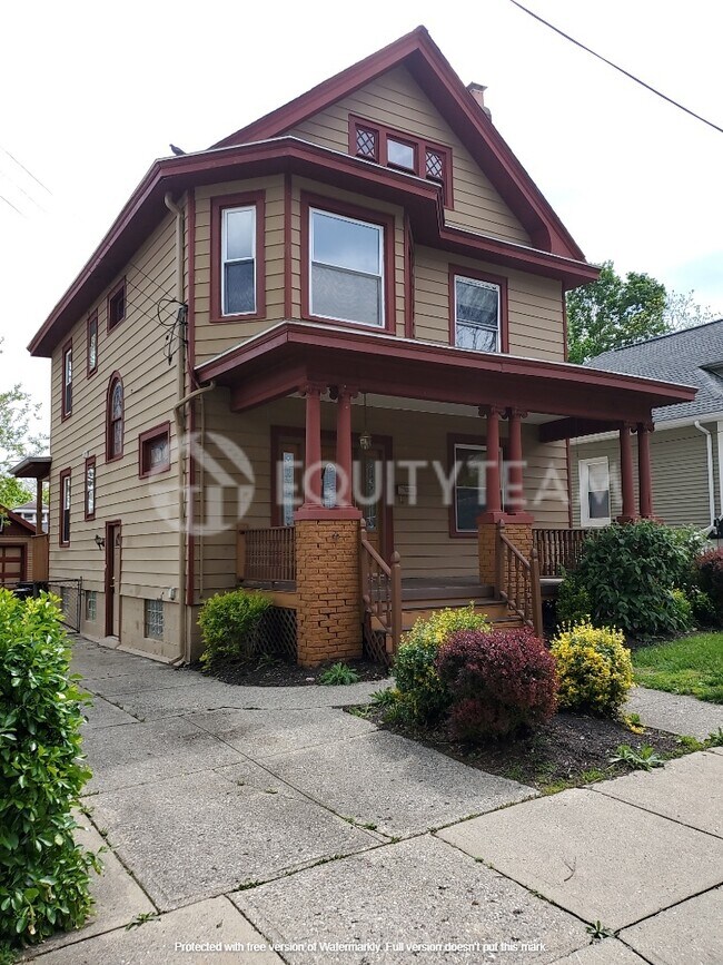 3711 Forest Ct 3711 Forest Ct Cincinnati OH 45211 Apartment Finder