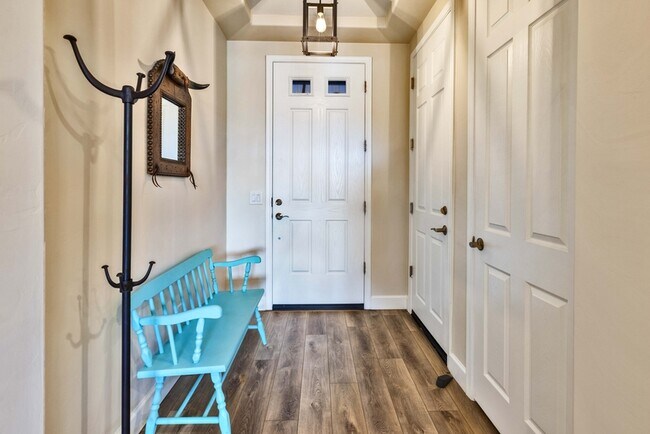 Building Photo - 30737 S Osprey Dr