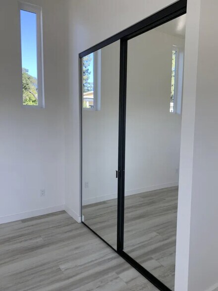 Bedroom Closet - 1195 Wikiup Dr