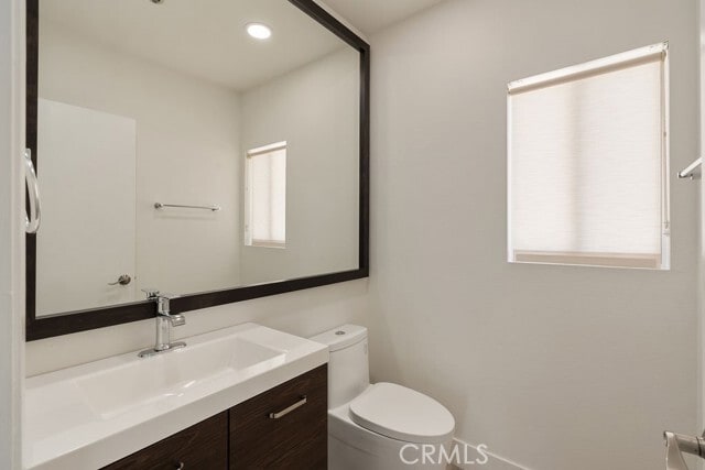 Building Photo - 260 Victoria St