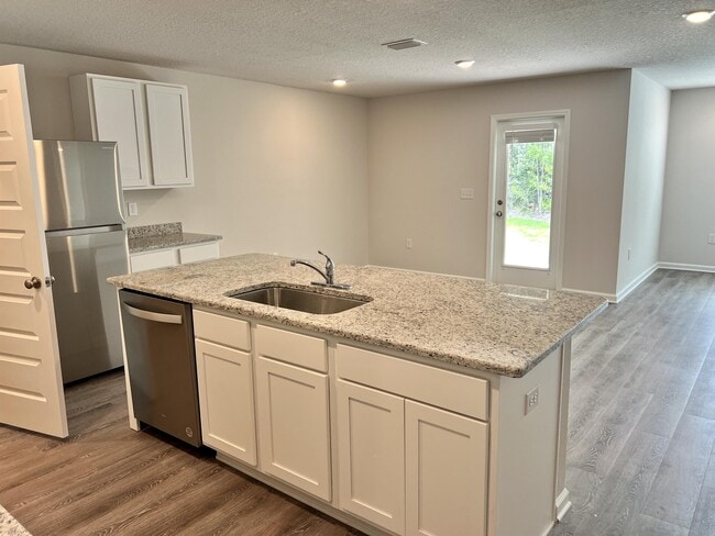 Building Photo - 4119 Whitetail Ln
