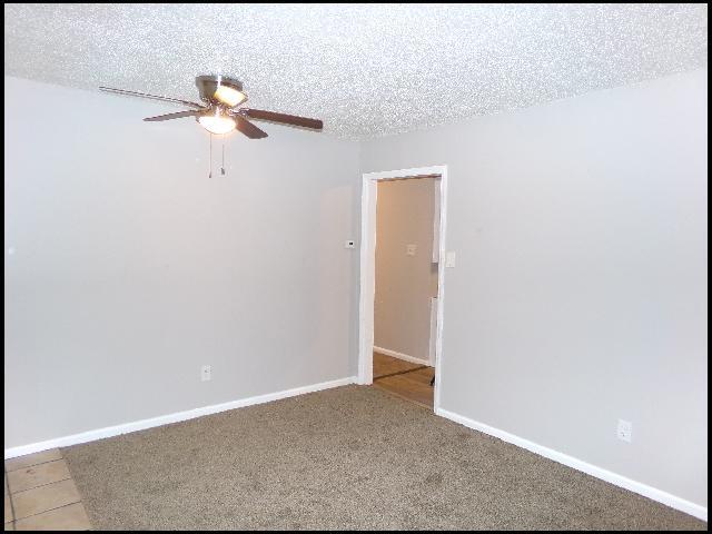 Building Photo - 2818 Stephanie Dr